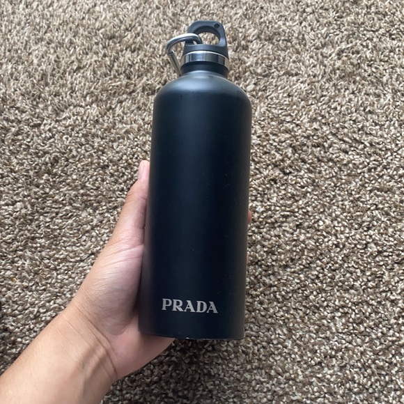 350 Ml Prada Black Water Bottle PRADA タンブラー 水筒 ブラック